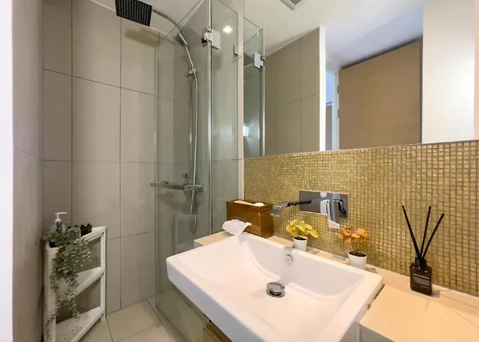 Walk To Bts Ekkamai L Urban Sukhumvit Living L Fast Wifi Hébergement de vacances Bangkok