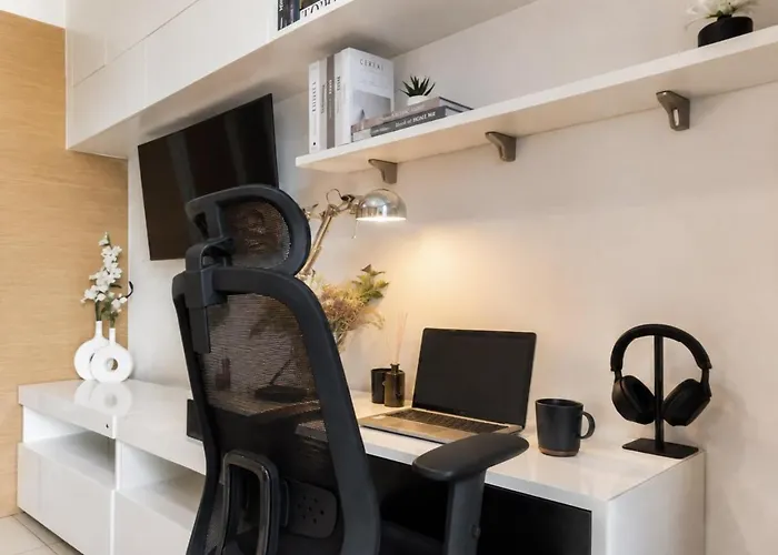 Walk To Bts Ekkamai L Urban Sukhumvit Living L Fast Wifi Hébergement de vacances Bangkok